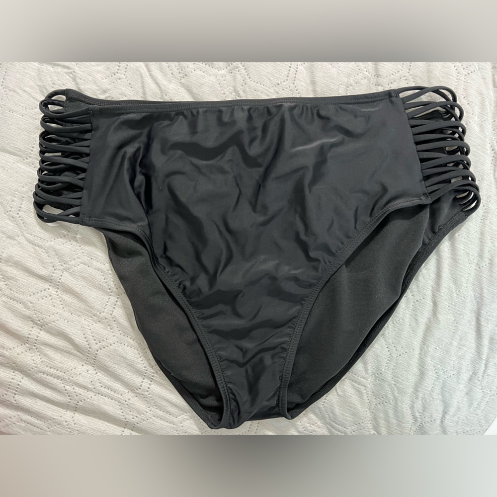 Bikini bottoms